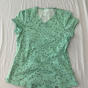 Jaanuu scrub top brand new